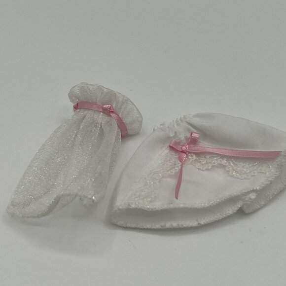 2008 Fisher Price Loving Family Wedding Bride & Groom replacement Arch & misc - Picture 11 of 12